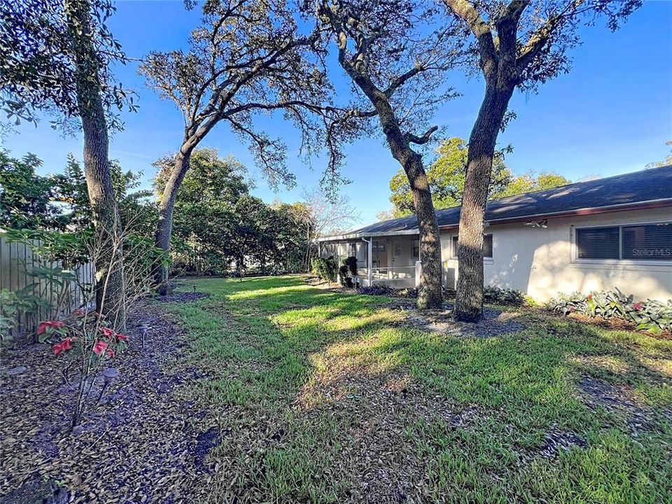 На продажу: $400,000 (4 спален, 2 ванн, 1849 Квадратных фут)