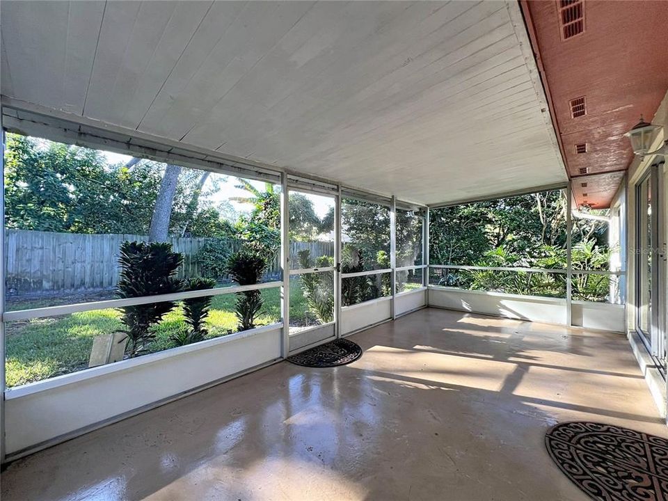 На продажу: $400,000 (4 спален, 2 ванн, 1849 Квадратных фут)