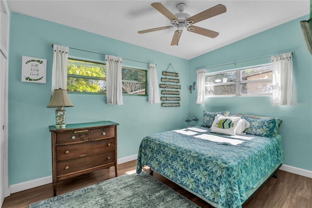 待售: $339,900 (3 贝兹, 2 浴室, 1416 平方英尺)