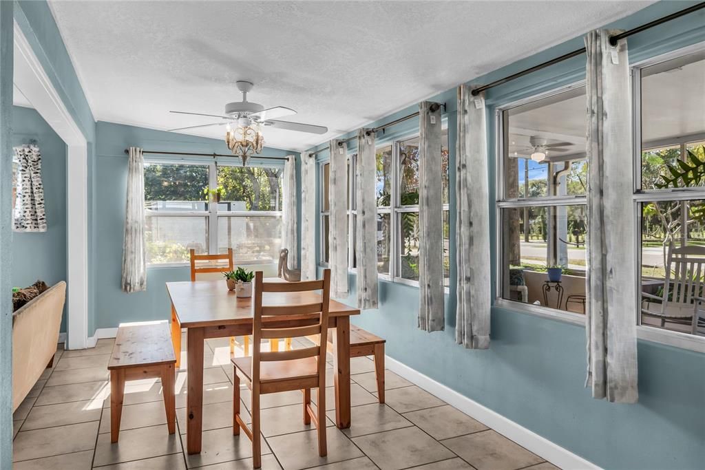 待售: $339,900 (3 贝兹, 2 浴室, 1416 平方英尺)