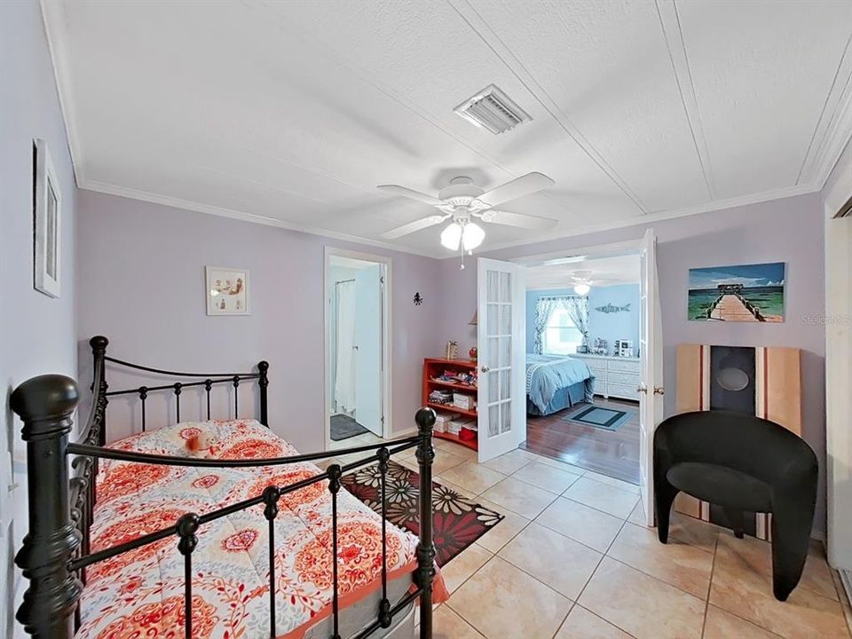 待售: $209,900 (3 贝兹, 2 浴室, 1630 平方英尺)