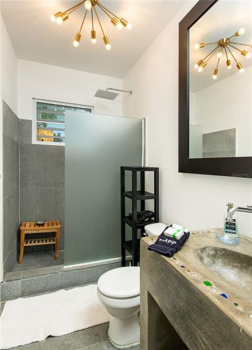 En Venta: $1,499,000 (5 camas, 4 baños, 2900 Pies cuadrados)