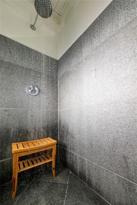 En Venta: $1,499,000 (5 camas, 4 baños, 2900 Pies cuadrados)