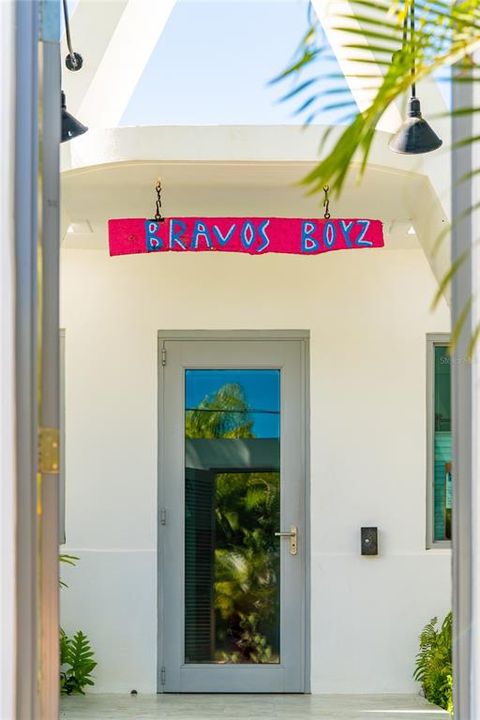 En Venta: $1,499,000 (5 camas, 4 baños, 2900 Pies cuadrados)