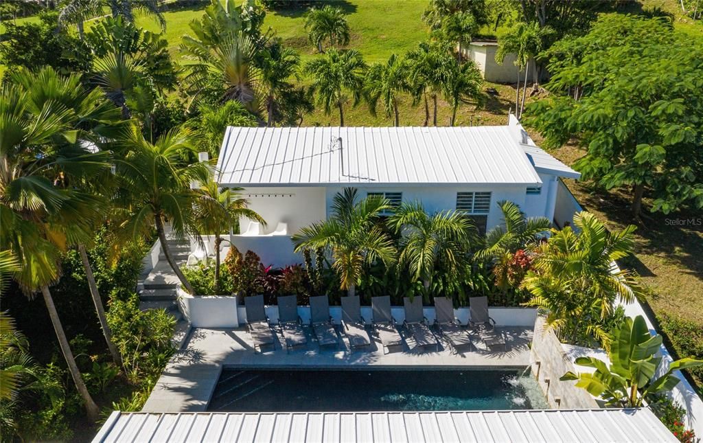 En Venta: $1,499,000 (5 camas, 4 baños, 2900 Pies cuadrados)