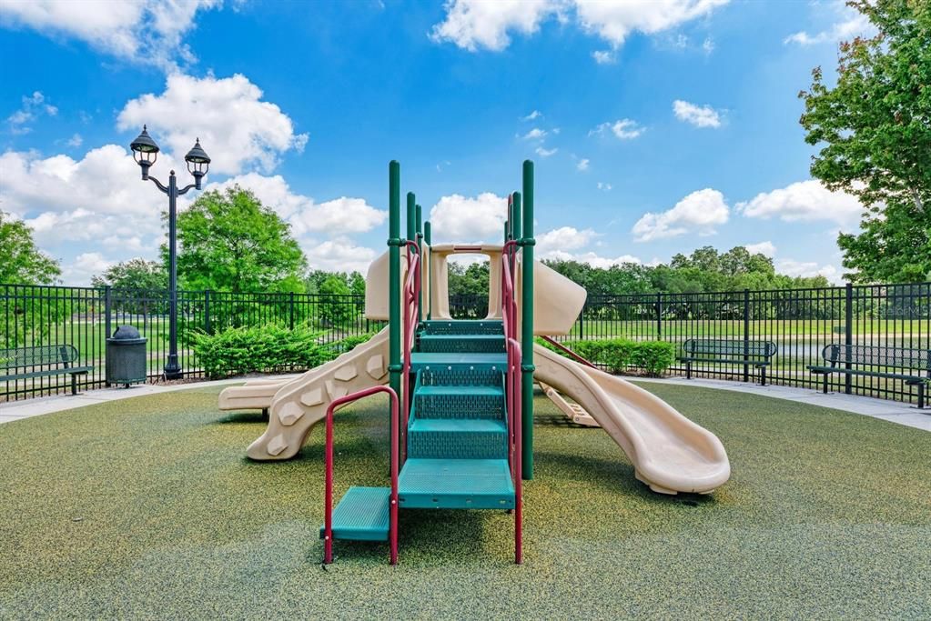 En Venta: $775,000 (4 camas, 3 baños, 2868 Pies cuadrados)