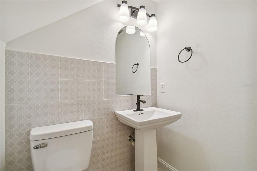 В аренду: $2,400 (3 спален, 2 ванн, 1336 Квадратных фут)