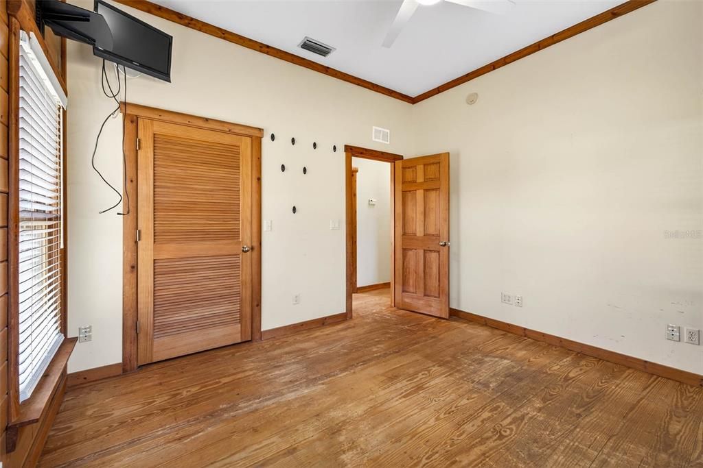 For Sale: $1,249,900 (3 beds, 2 baths, 1863 Square Feet)