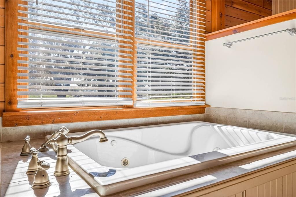 For Sale: $1,249,900 (3 beds, 2 baths, 1863 Square Feet)