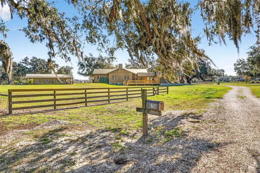 For Sale: $1,249,900 (3 beds, 2 baths, 1863 Square Feet)