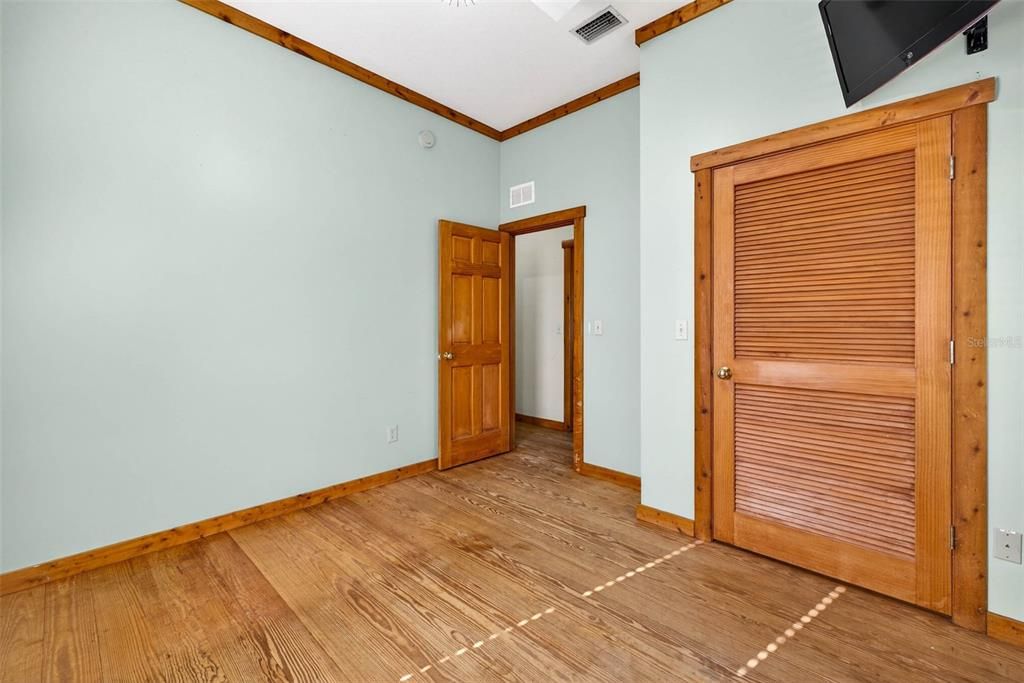 For Sale: $1,249,900 (3 beds, 2 baths, 1863 Square Feet)