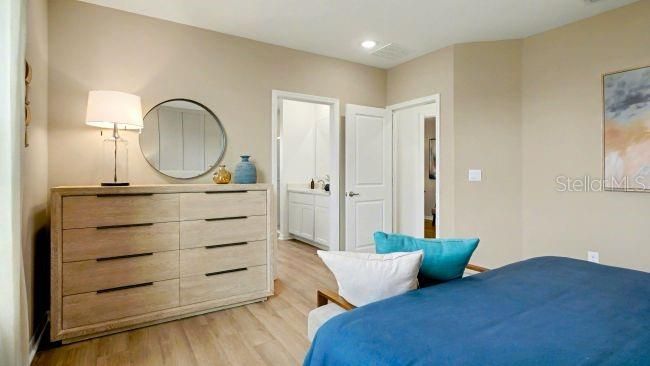 For Sale: $314,900 (4 beds, 2 baths, 1876 Square Feet)