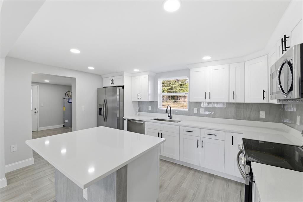 На продажу: $293,000 (3 спален, 2 ванн, 1475 Квадратных фут)