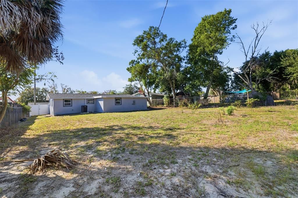 На продажу: $293,000 (3 спален, 2 ванн, 1475 Квадратных фут)