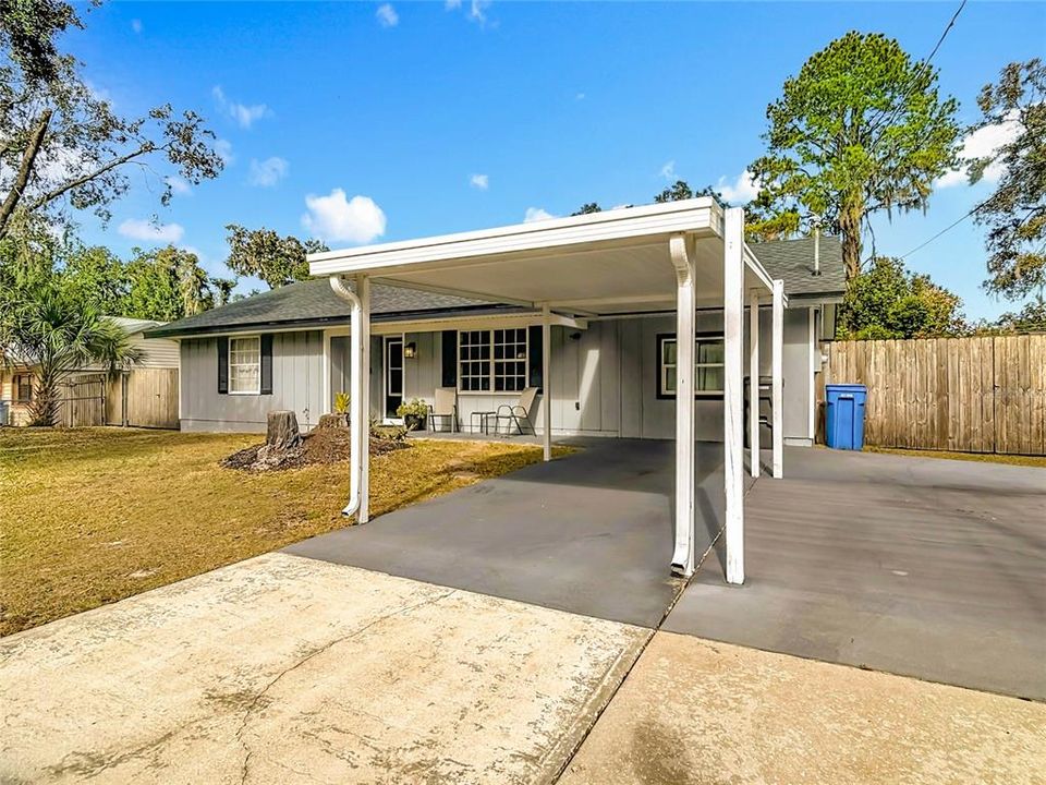 待售: $275,000 (4 贝兹, 1 浴室, 1288 平方英尺)