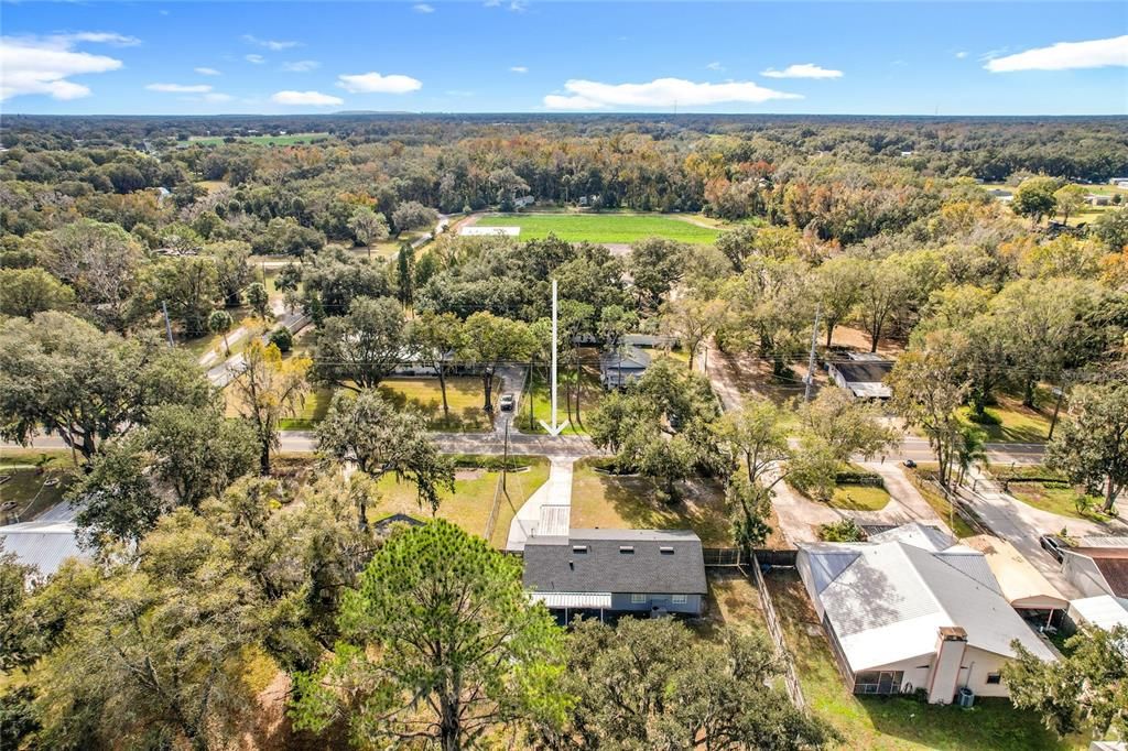 待售: $275,000 (4 贝兹, 1 浴室, 1288 平方英尺)