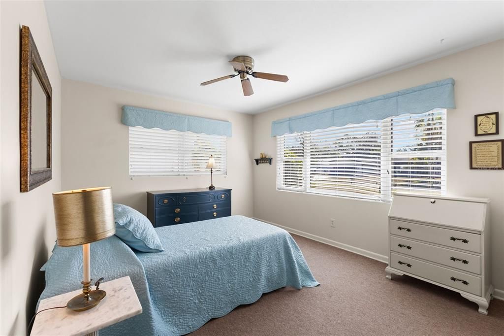 For Sale: $539,000 (2 beds, 3 baths, 1780 Square Feet)