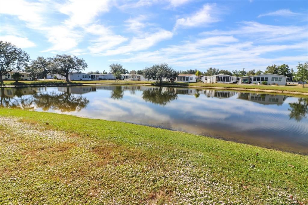 For Sale: $139,997 (2 beds, 2 baths, 1600 Square Feet)