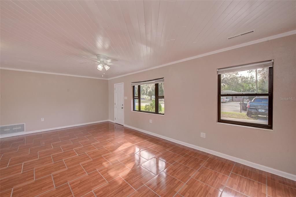 En Renta: $2,600 (3 camas, 2 baños, 1353 Pies cuadrados)