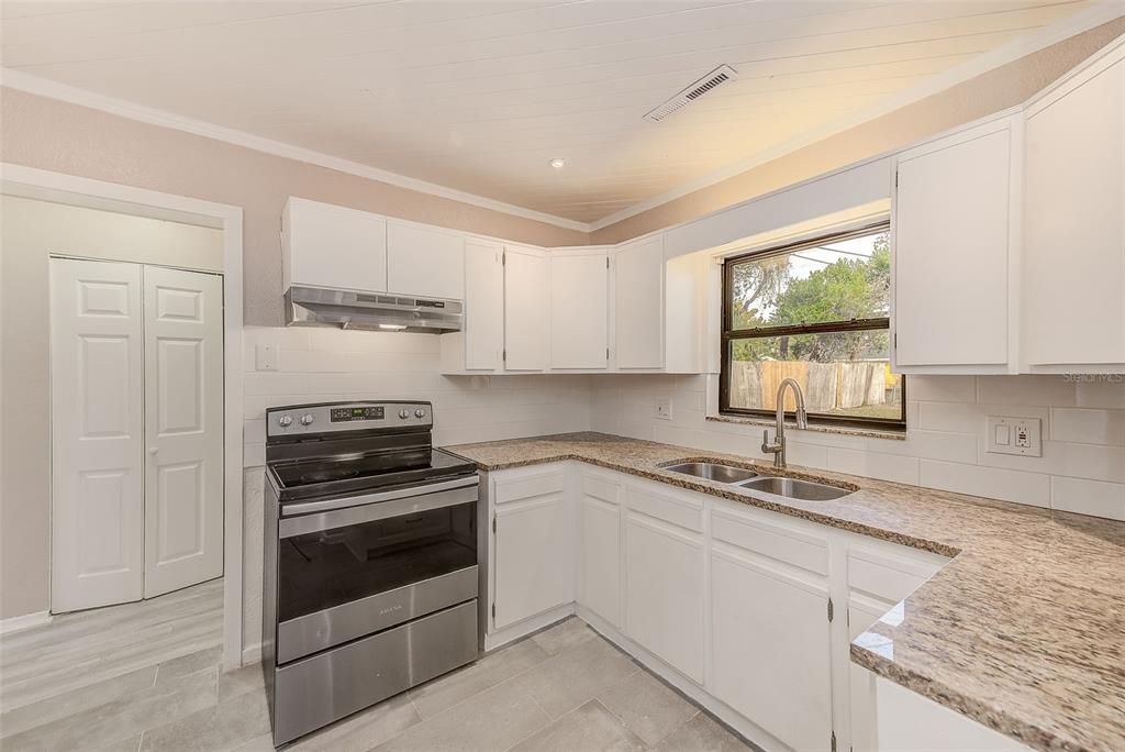 En Renta: $2,600 (3 camas, 2 baños, 1353 Pies cuadrados)