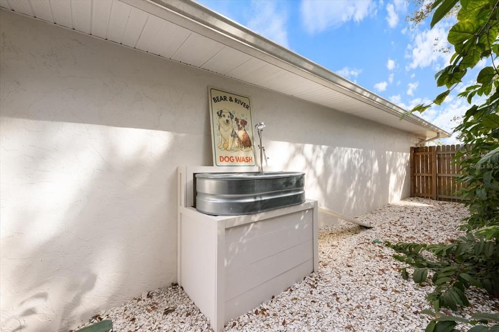 For Sale: $535,000 (3 beds, 2 baths, 1615 Square Feet)