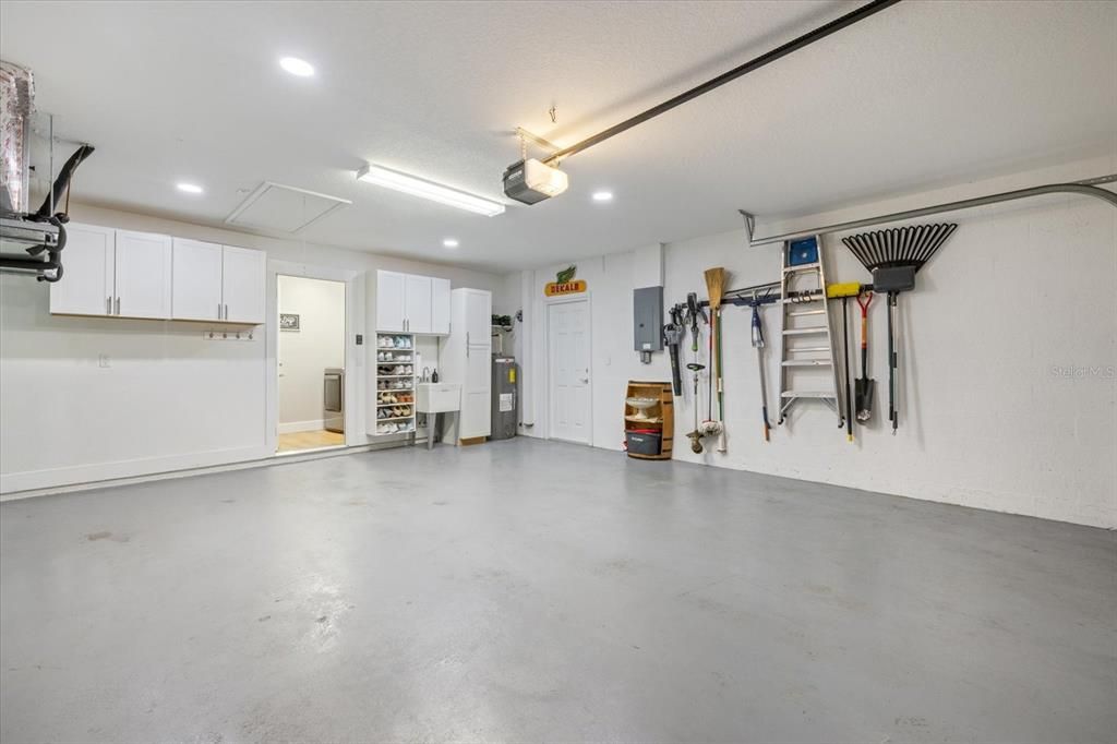 For Sale: $535,000 (3 beds, 2 baths, 1615 Square Feet)