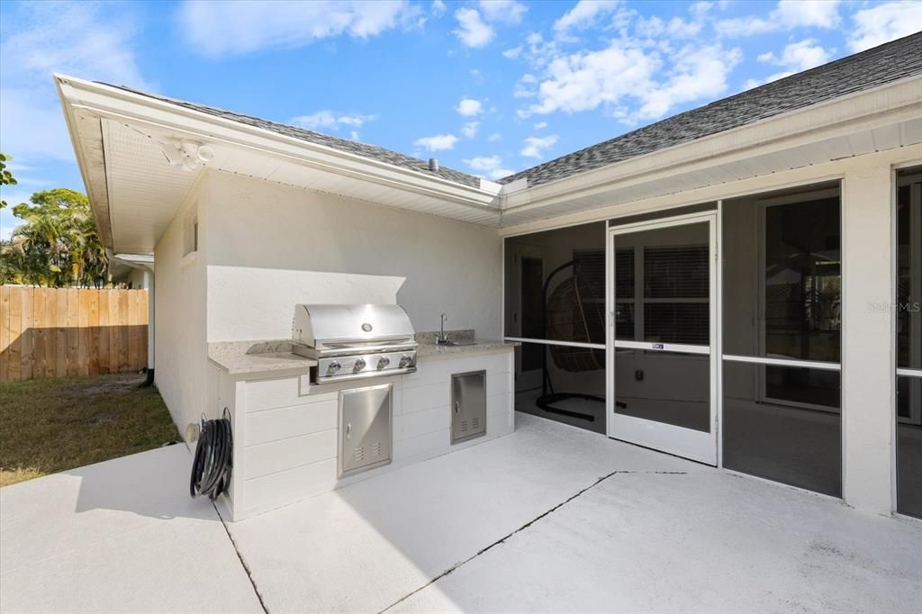 For Sale: $535,000 (3 beds, 2 baths, 1615 Square Feet)