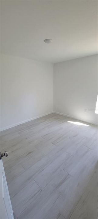 В аренду: $2,200 (4 спален, 2 ванн, 1800 Квадратных фут)