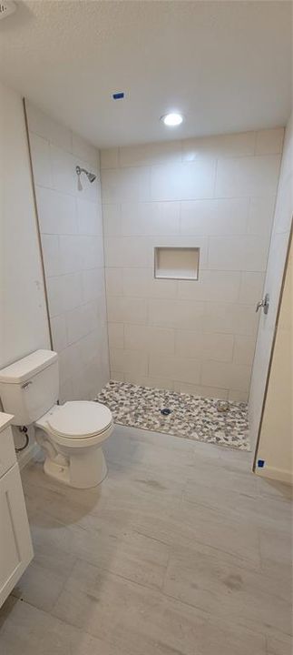 В аренду: $2,200 (4 спален, 2 ванн, 1800 Квадратных фут)