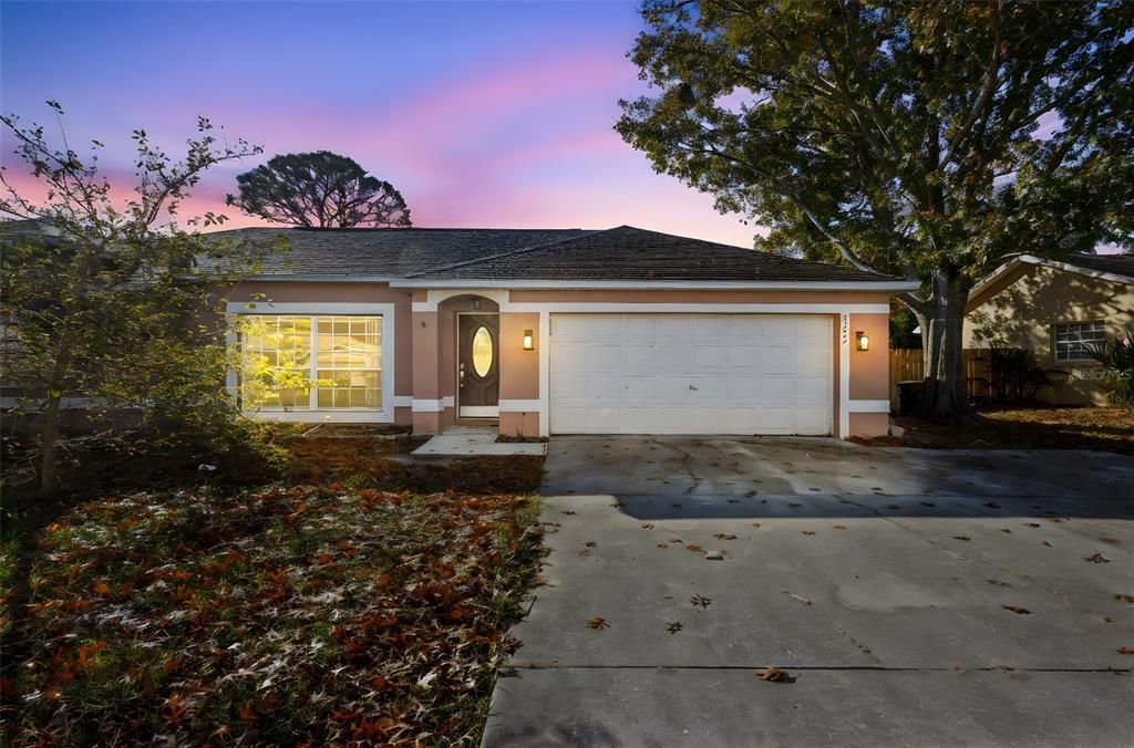 En Venta: $415,000 (3 camas, 2 baños, 1735 Pies cuadrados)