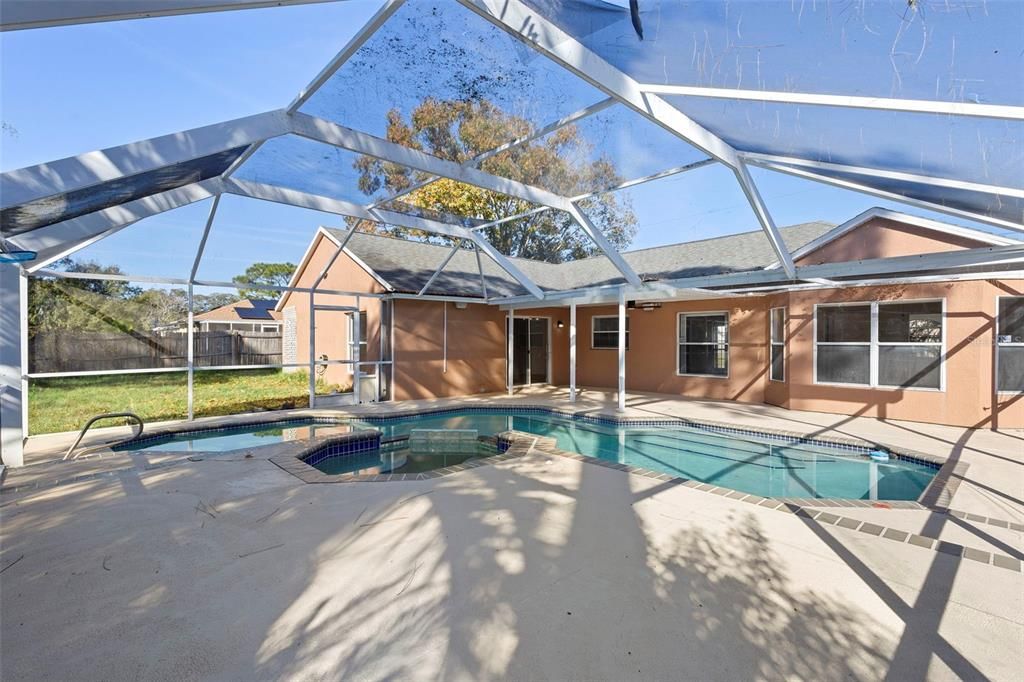 En Venta: $415,000 (3 camas, 2 baños, 1735 Pies cuadrados)