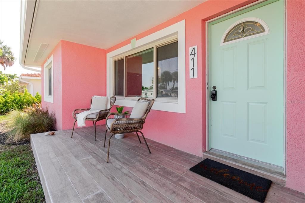 For Rent: $5,500 (3 beds, 2 baths, 1352 Square Feet)