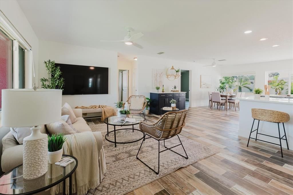 For Rent: $5,500 (3 beds, 2 baths, 1352 Square Feet)