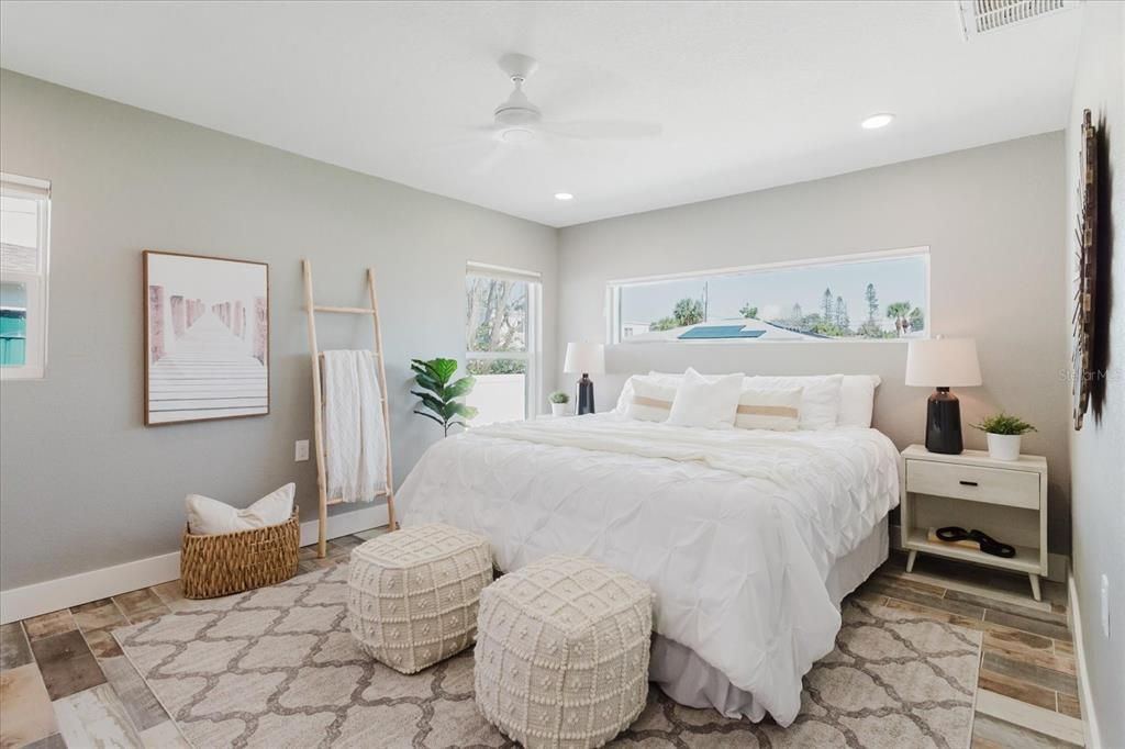 For Rent: $5,500 (3 beds, 2 baths, 1352 Square Feet)