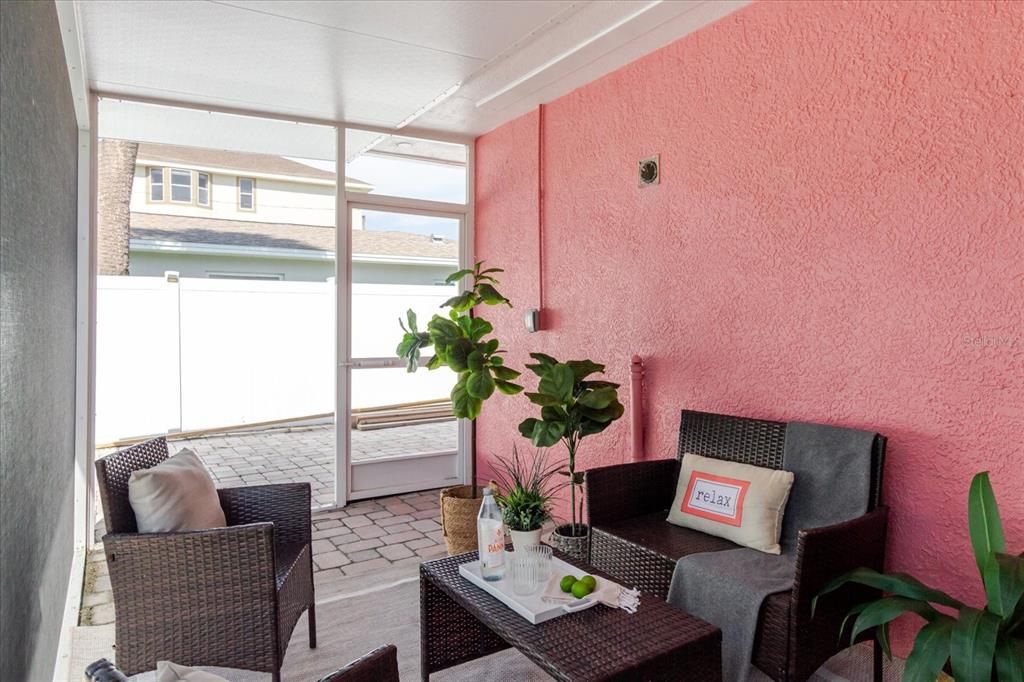 For Rent: $5,500 (3 beds, 2 baths, 1352 Square Feet)