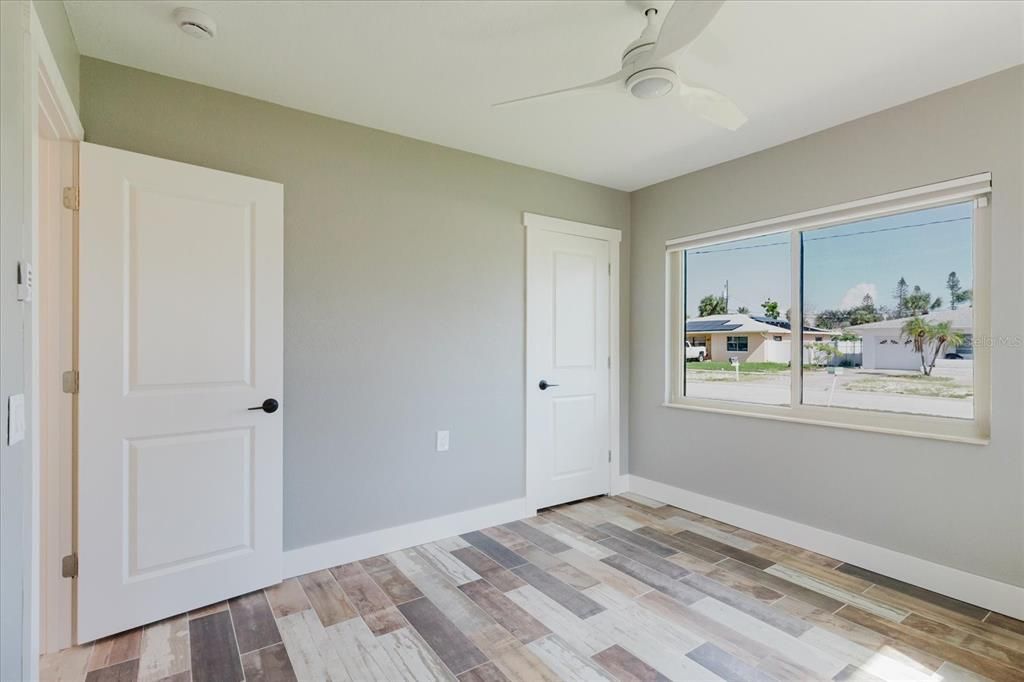 For Rent: $5,500 (3 beds, 2 baths, 1352 Square Feet)