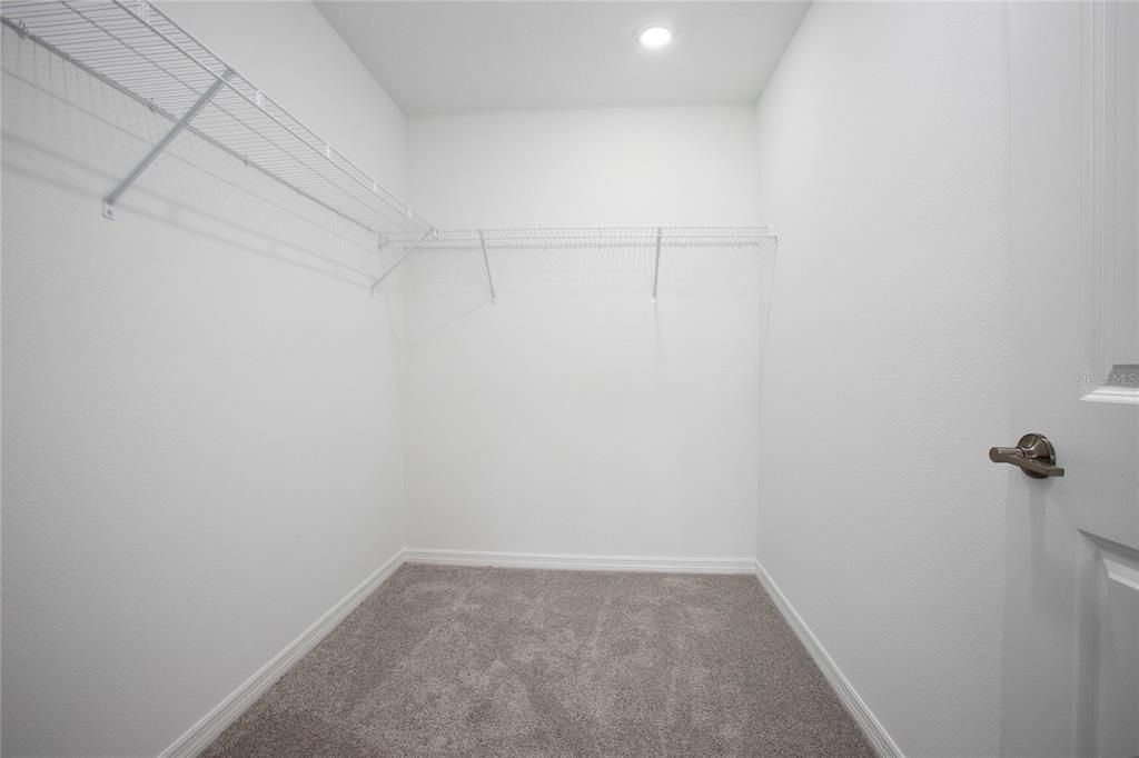 待售: $279,999 (3 贝兹, 2 浴室, 1553 平方英尺)