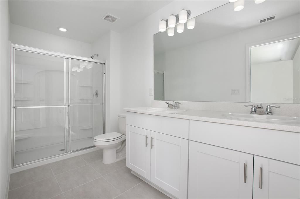 待售: $279,999 (3 贝兹, 2 浴室, 1553 平方英尺)