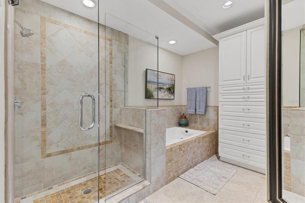 Active With Contract: $725,000 (3 beds, 3 baths, 2271 Square Feet)