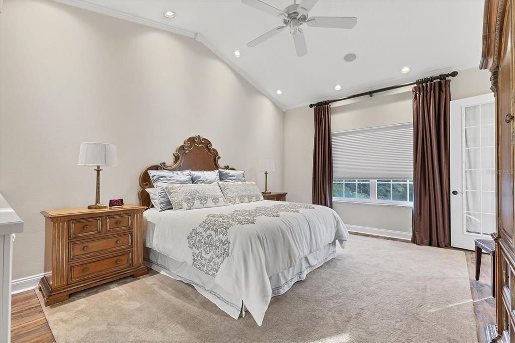 Active With Contract: $725,000 (3 beds, 3 baths, 2271 Square Feet)
