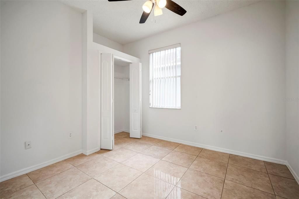 待售: $349,900 (3 贝兹, 2 浴室, 1590 平方英尺)