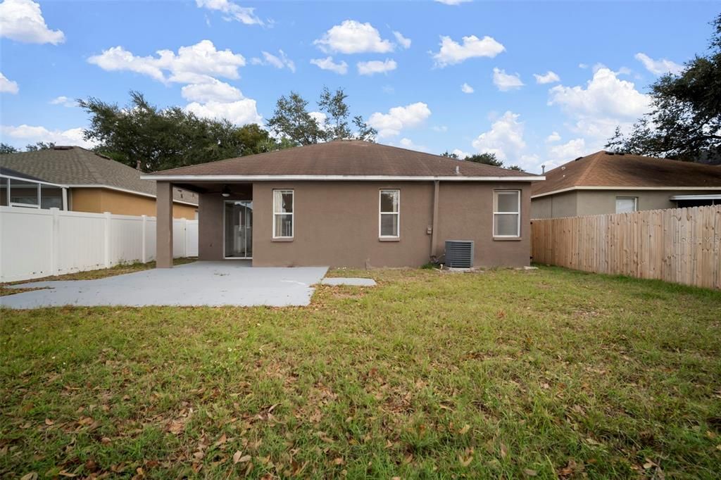 待售: $349,900 (3 贝兹, 2 浴室, 1590 平方英尺)