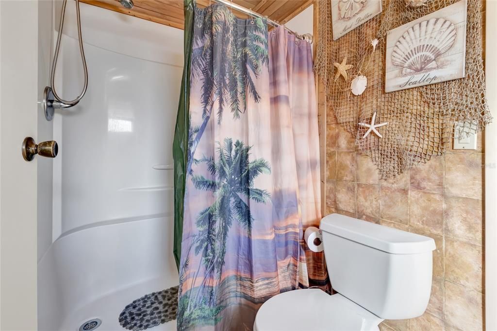 For Sale: $156,900 (2 beds, 2 baths, 1344 Square Feet)