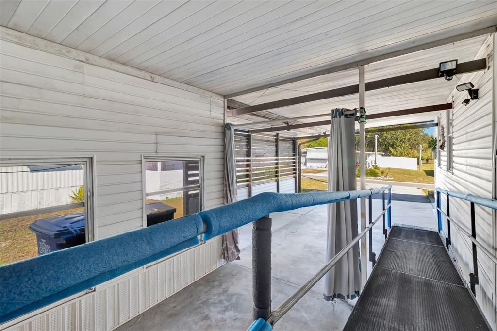 For Sale: $156,900 (2 beds, 2 baths, 1344 Square Feet)