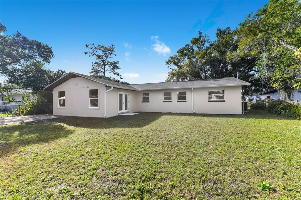 En Venta: $379,990 (3 camas, 2 baños, 1424 Pies cuadrados)