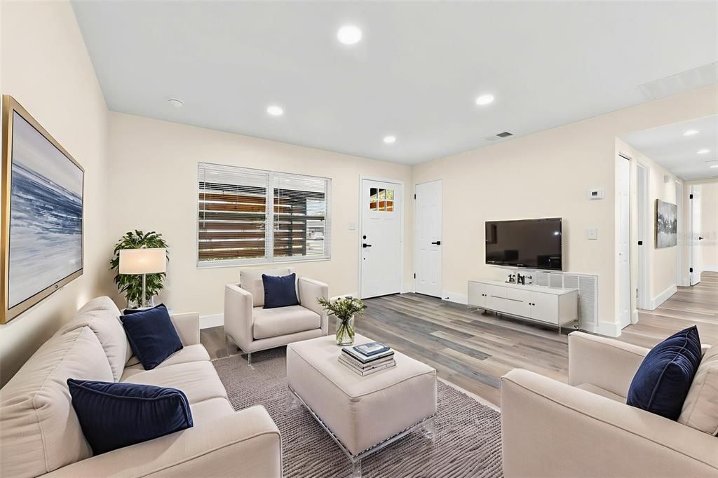 En Venta: $379,990 (3 camas, 2 baños, 1424 Pies cuadrados)