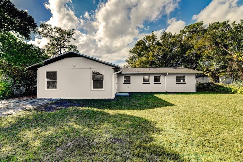 En Venta: $379,990 (3 camas, 2 baños, 1424 Pies cuadrados)