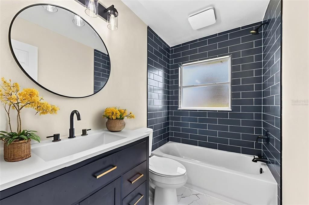 En Venta: $379,990 (3 camas, 2 baños, 1424 Pies cuadrados)