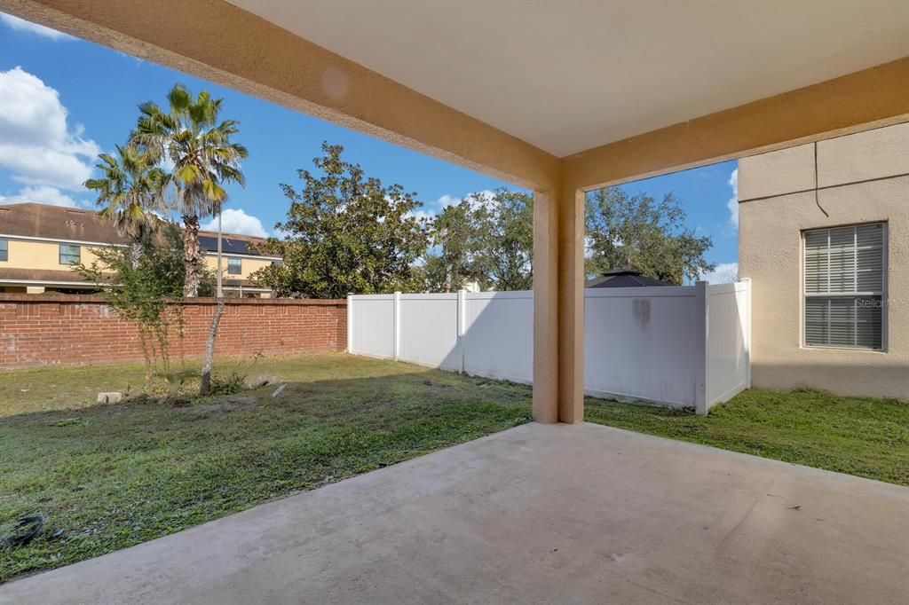 For Sale: $487,000 (4 beds, 2 baths, 2945 Square Feet)