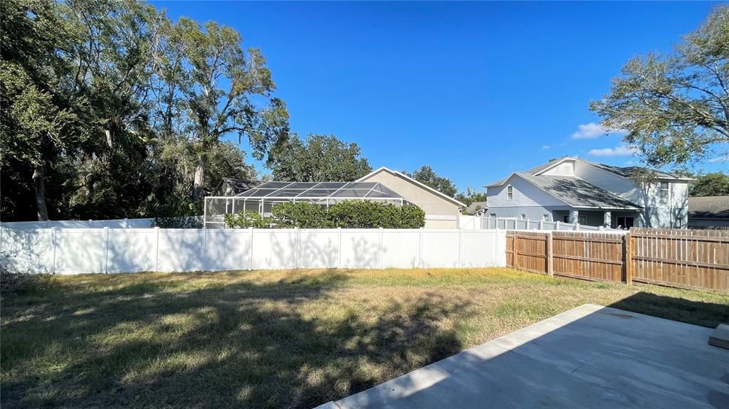 出租: $2,400 (4 贝兹, 2 浴室, 1298 平方英尺)